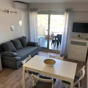Studio Port De Proche Des Plages , Hyères France